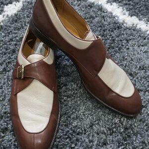 Mezlan Dress Shoes "Nile" in a two-tone brown and cream color Size 11